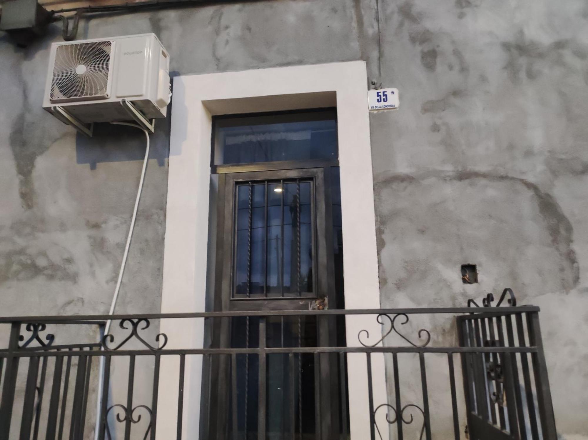 Causunara'S Apartments Calogero Katania Zewnętrze zdjęcie